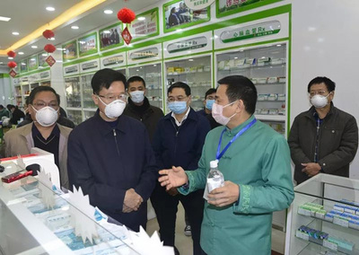 廣西市場監管局黨組書記何朝建帶隊檢查疫情防控工作，重點關注醫護人員防護用品零售環節